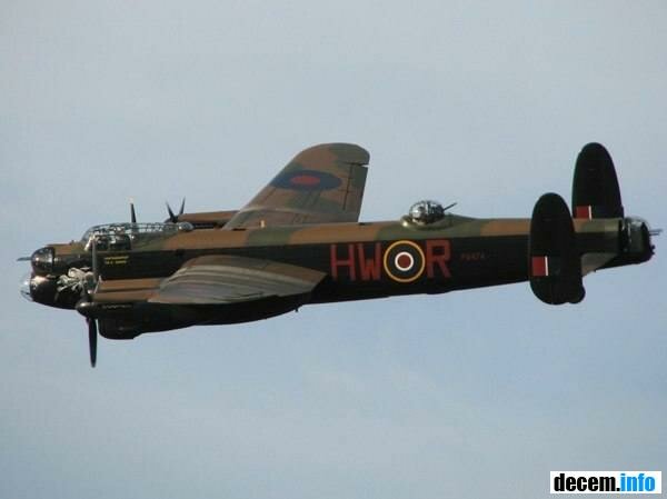 самолёт Avro Lancaster