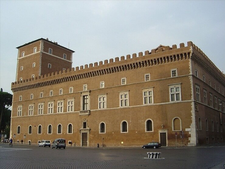 Палаццо Венеция