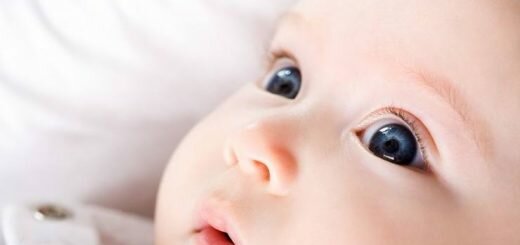 глаза новорождённых